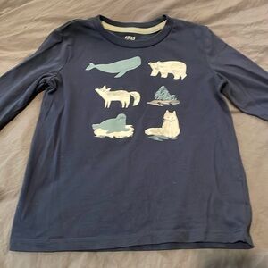 Boys 5T long sleeve T-shirt